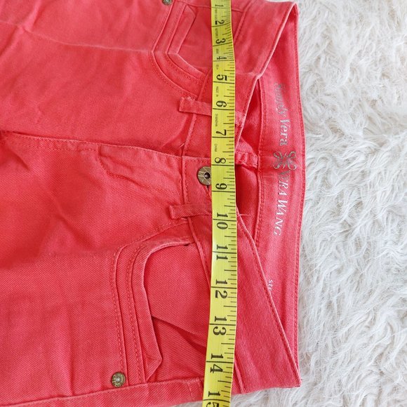 Simply Vera Vera Wang Women's Red Straight Leg Low Rise Denim Jeans Size: 2 - Picture 10 of 12
